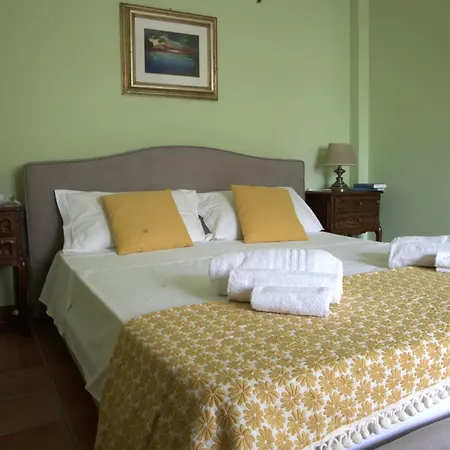 Cozy Con Giardino E Posto Auto, 5km Dal Mare Casa vacanze